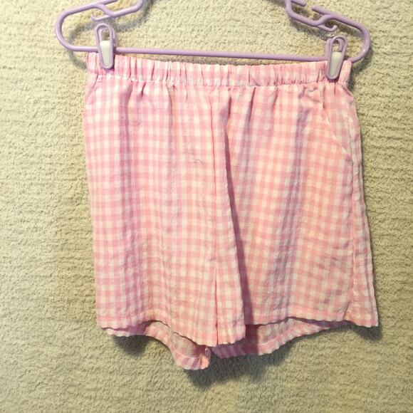 Pink checkered short sleeve pajama shorts set size L - Picture 7 of 8